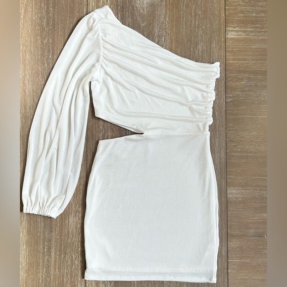 Altar'd State Brooke White One-Shoulder Balloon Sleeve Mini Dress NYE Dress S - Picture 8 of 16